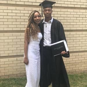 Meet your Posher, Yvette